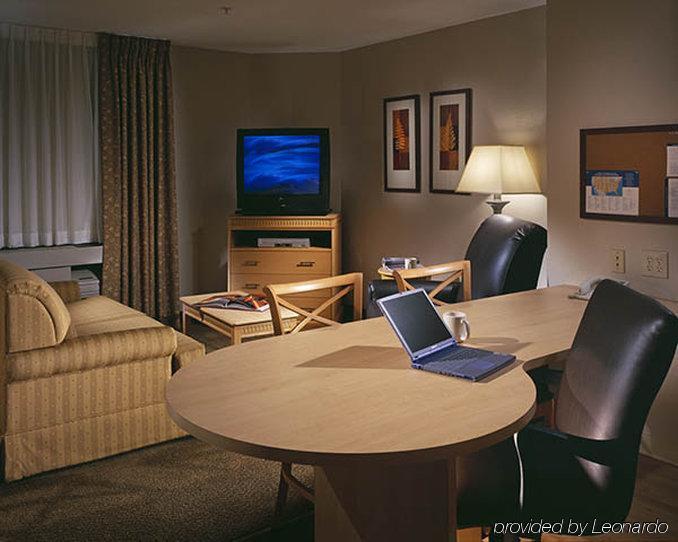 Candlewood Suites Indianapolis East By Ihg Quarto foto
