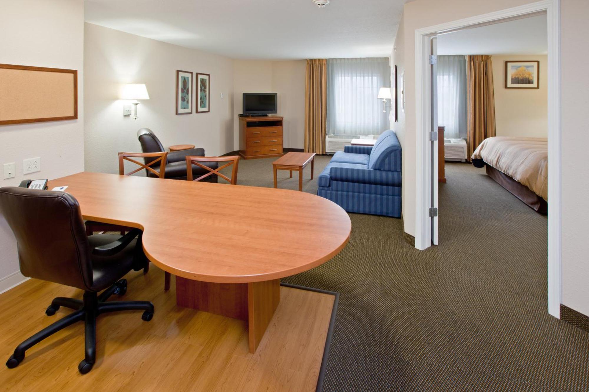 Candlewood Suites Indianapolis East By Ihg Exterior foto