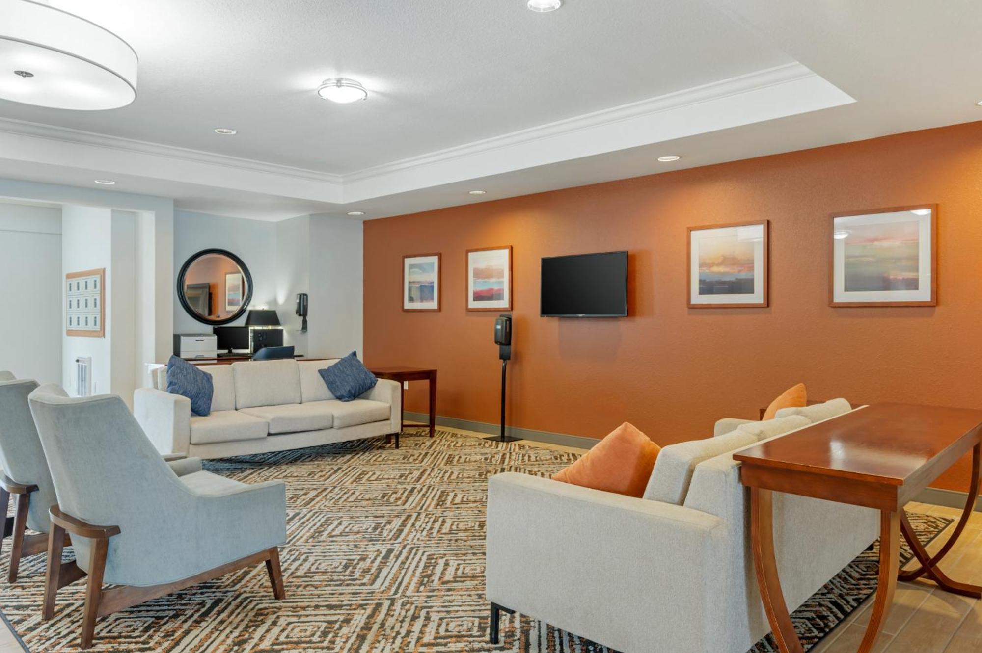 Candlewood Suites Indianapolis East By Ihg Exterior foto